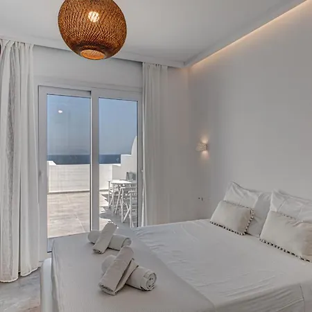 فندق Paros Blue Dolphin Fully Renovated By Rivea Group كريس أكتي