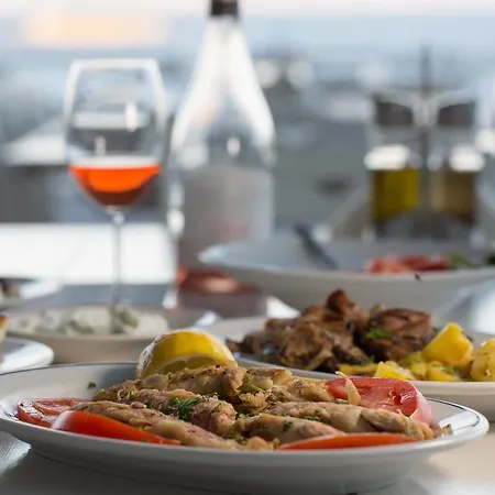 Paros Blue Dolphin Fully Renovated By Rivea Group * كريس أكتي