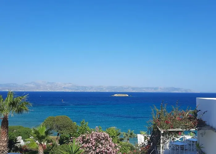 Paros Blue Dolphin Fully Renovated By Rivea Group