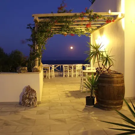 Paros Blue Dolphin Fully Renovated By Rivea Group