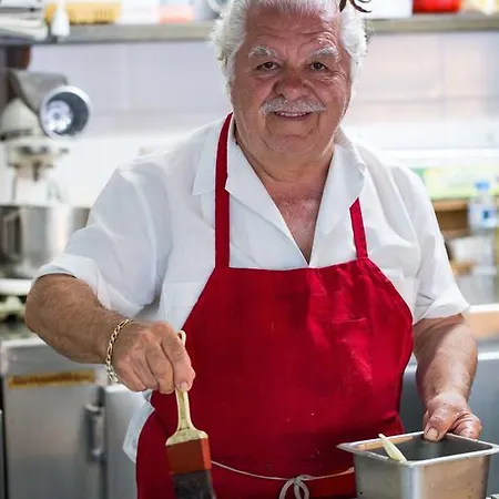 Paros Blue Dolphin Fully Renovated By Rivea Group ホテル クリシ・アクティ