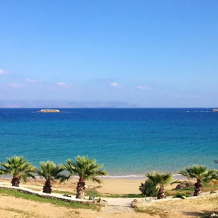 Otel Paros Blue Dolphin Fully Renovated By Rivea Group *