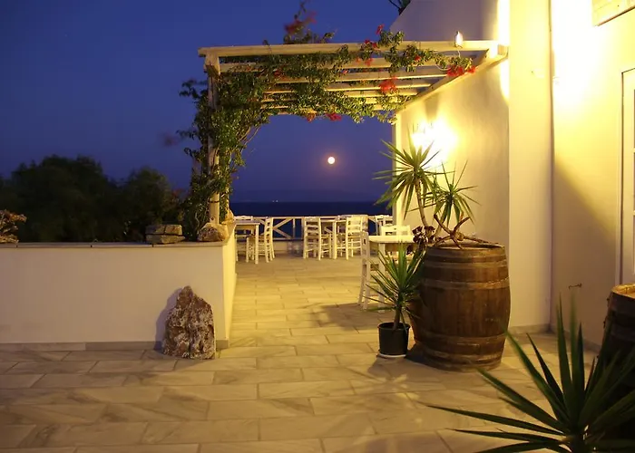 Paros Blue Dolphin Fully Renovated By Rivea Group